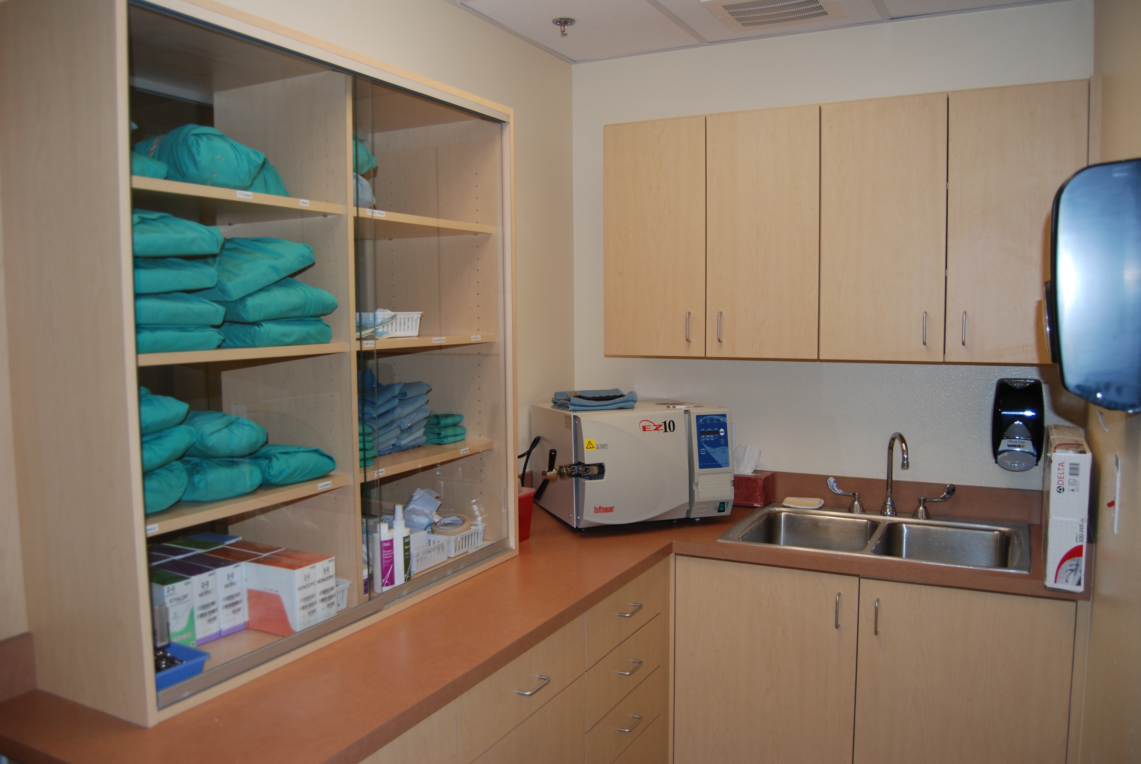 Surgical Pack and Prep Area